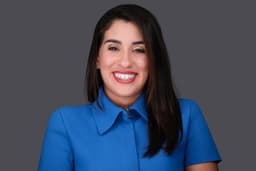 headshot photo of Camilla Matias Morais